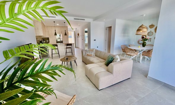 Obra nueva - Villa -
Benijofar