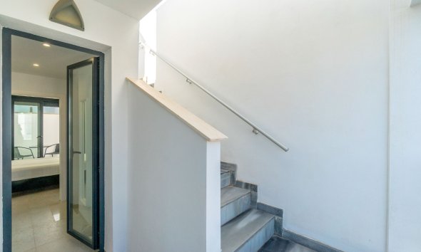 Reventa - Adosado -
Orihuela Costa - Villamartín