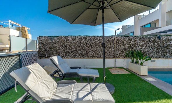 Reventa - Adosado -
Orihuela Costa - Villamartín