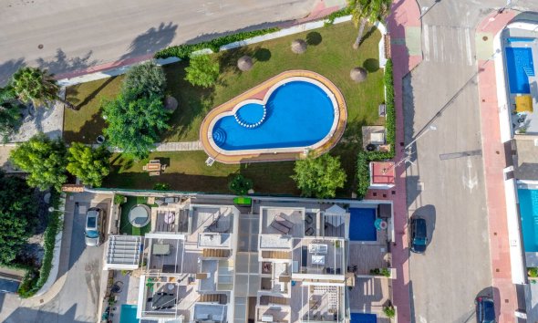 Reventa - Adosado -
Orihuela Costa - Villamartín