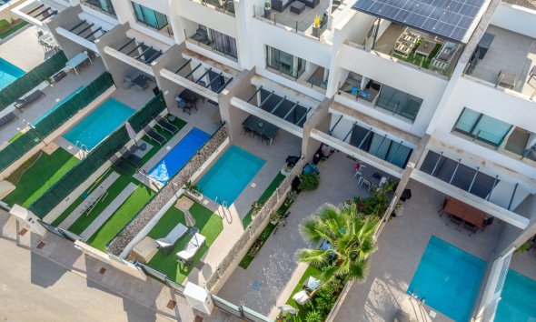 Reventa - Adosado -
Orihuela Costa - Villamartín