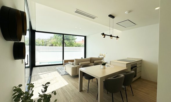 Obra nueva - Villa -
Torre de la Horadada