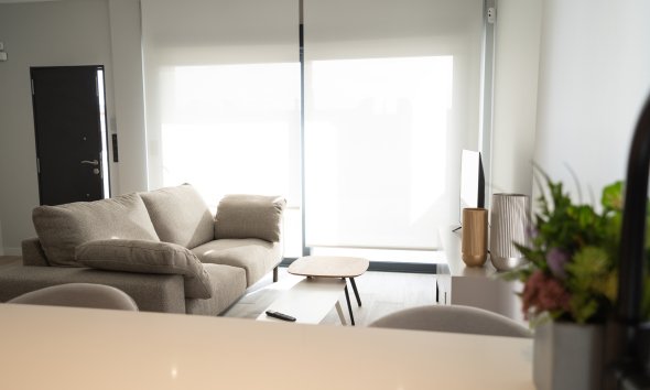 Obra nueva - Adosado -
Torrevieja