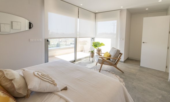 Obra nueva - Villa -
Pilar de la Horadada