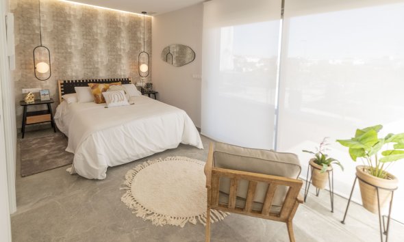 Obra nueva - Villa -
Pilar de la Horadada