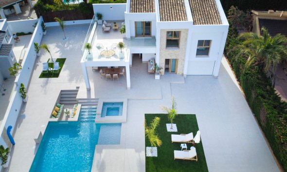 Obra nueva - Villa -
Orihuela Costa