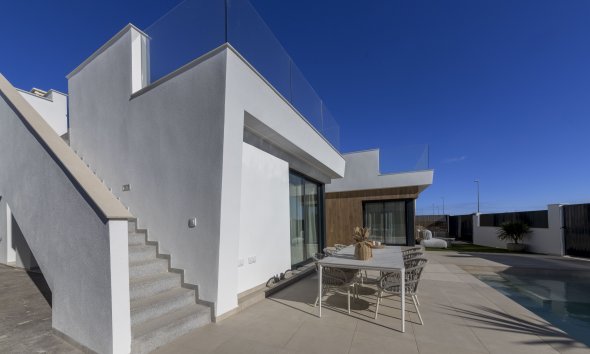 Obra nueva - Villa -
Murcia