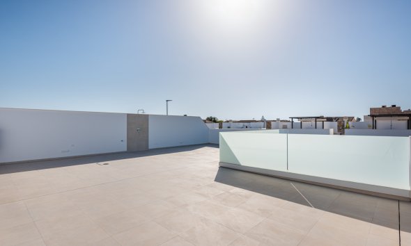 Obra nueva - Villa -
Los Alcázares