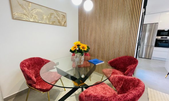 Obra nueva - Villa -
Torrevieja