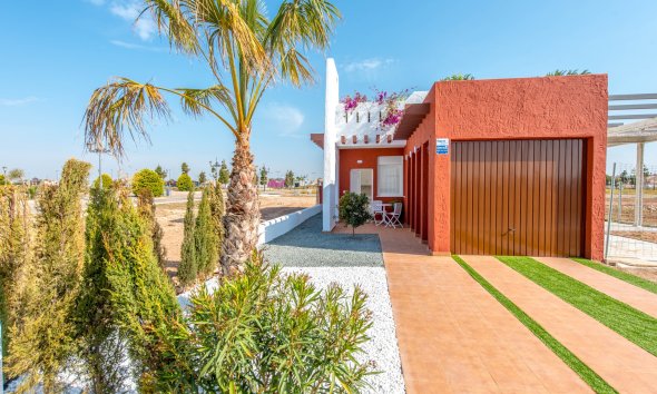 Obra nueva - Villa -
Los Alcázares