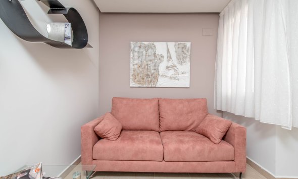 Obra nueva - Villa -
Los Alcázares