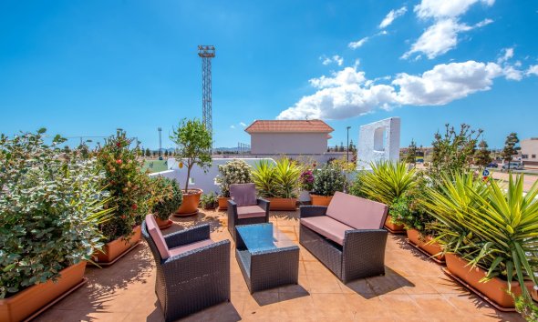 Obra nueva - Villa -
Los Alcázares