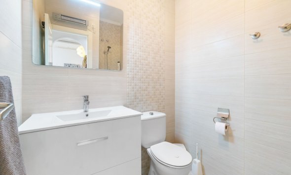 Resale - Townhouse -
Ciudad Quesada