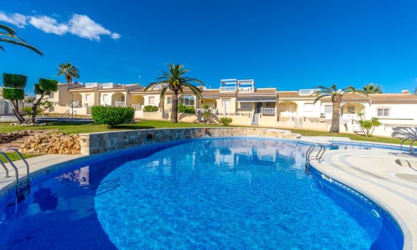 Resale - Townhouse -
Ciudad Quesada