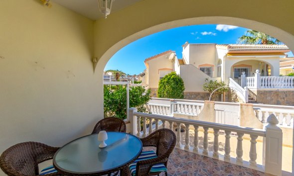 Resale - Townhouse -
Ciudad Quesada