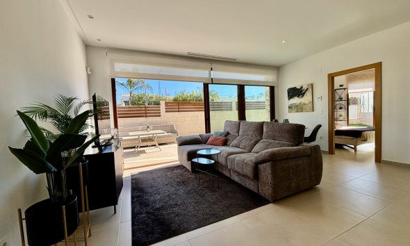 Nybyggeri - Villa -
Benijofar