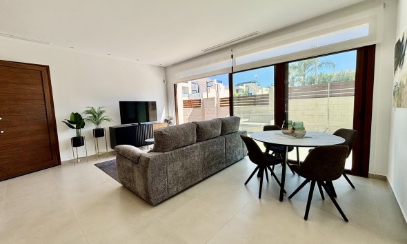 Nybyggeri - Villa -
Benijofar