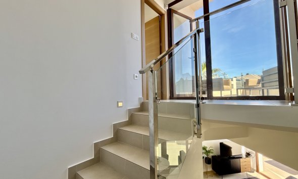 Nybyggeri - Villa -
Benijofar