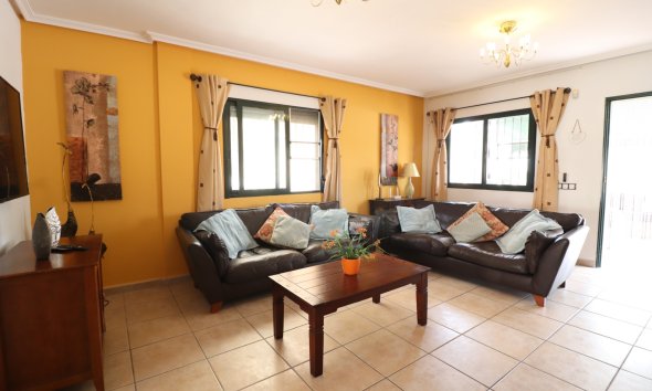 Gensalg - Villa -
Algorfa - Lo Crispin