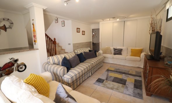 Gensalg - Villa -
Algorfa - Lo Crispin