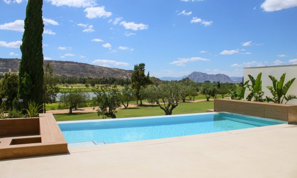 Nybyggeri - Villa -
Algorfa