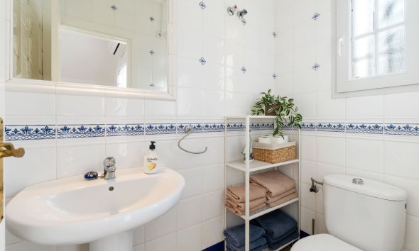 Gensalg - Villa -
Villamartín