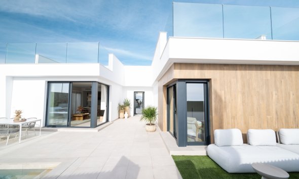 Obra nueva - Villa -
Murcia