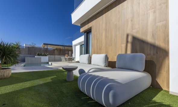 Obra nueva - Villa -
Murcia