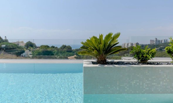 Obra nueva - Villa -
Dehesa de Campoamor