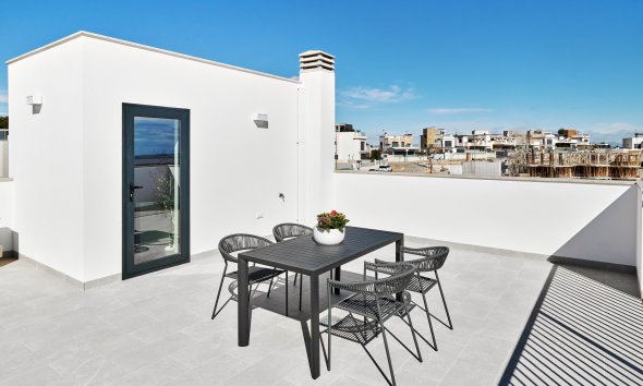 Obra nueva - Villa -
San Miguel de Salinas