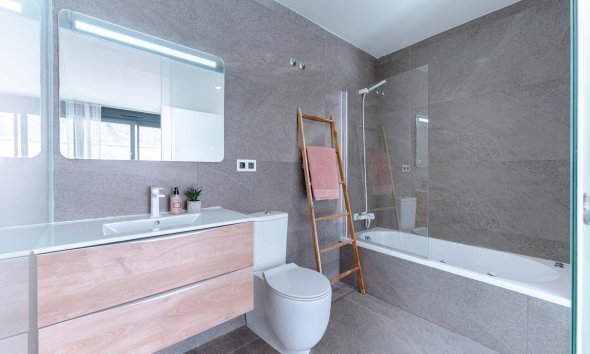 Reventa - Villa -
San Miguel de Salinas