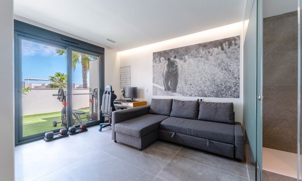 Reventa - Villa -
San Miguel de Salinas