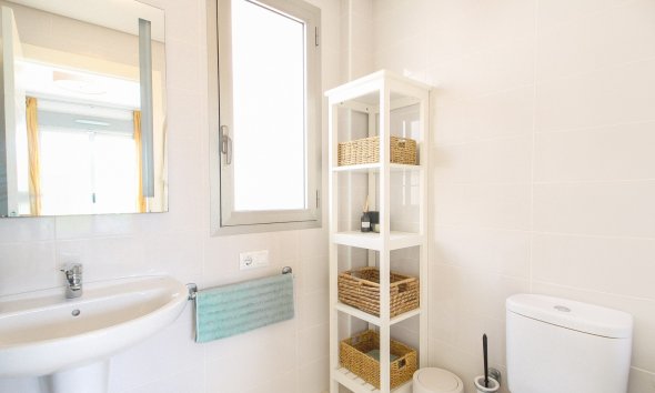 Gensalg - Rækkehus -
Torrevieja - Aguas Nuevas