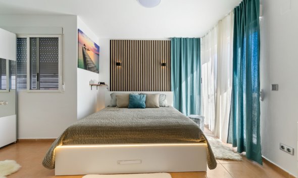 Gensalg - Rækkehus -
Orihuela Costa - Villamartín