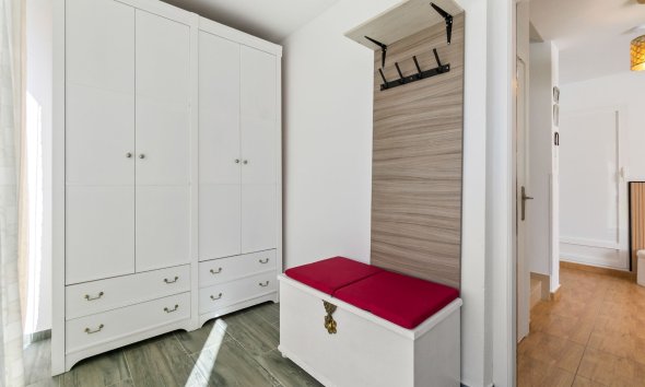 Gensalg - Rækkehus -
Orihuela Costa - Villamartín