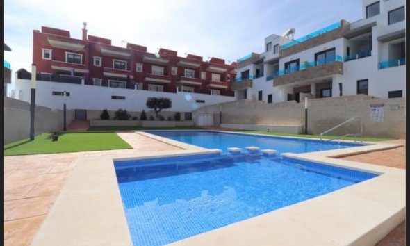 Obra nueva - Adosado -
Bigastro