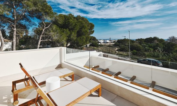 Obra nueva - Villa -
Orihuela Costa