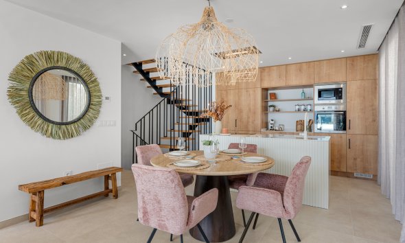 Nybyggeri - Rækkehus -
Dolores