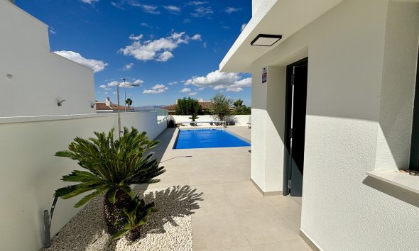 Nybyggeri - Villa -
Benijofar