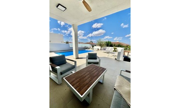 Nybyggeri - Villa -
Benijofar