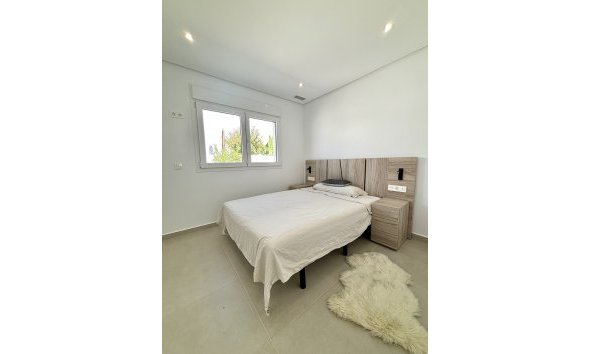 Nybyggeri - Villa -
Benijofar