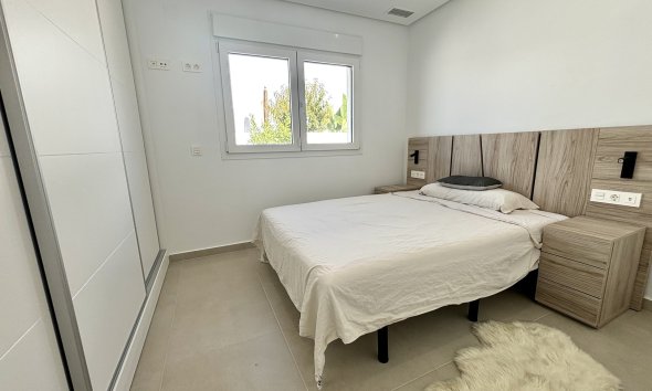 Nybyggeri - Villa -
Benijofar