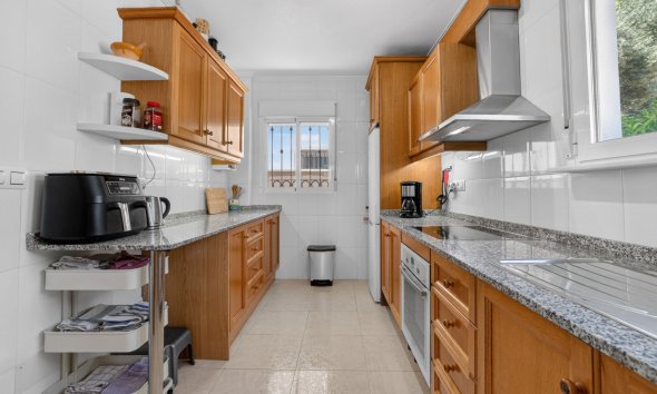 Resale - Villa -
Orihuela Costa - Punta Prima