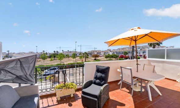 Resale - Villa -
Orihuela Costa - Punta Prima