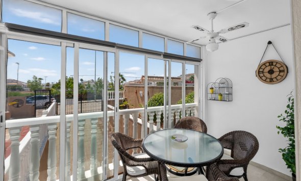 Resale - Villa -
Orihuela Costa - Punta Prima