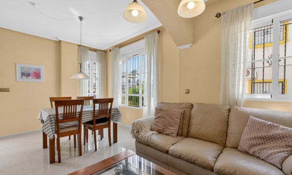 Gensalg - Rækkehus -
Orihuela Costa - Lomas De Cabo Roig
