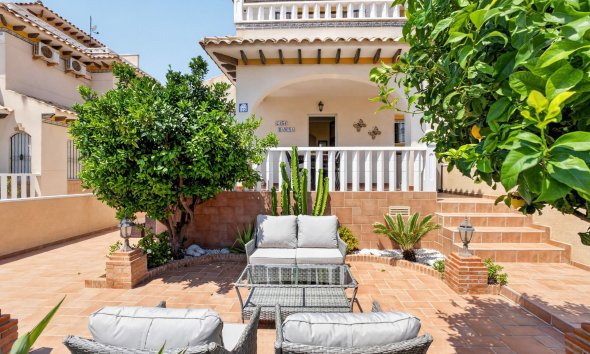 Gensalg - Rækkehus -
Orihuela Costa - Lomas De Cabo Roig