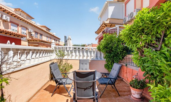 Resale - Townhouse -
Torrevieja