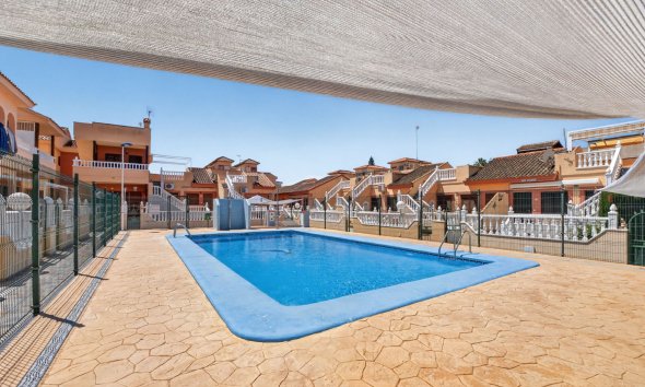 Resale - Townhouse -
Torrevieja