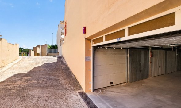 Resale - Townhouse -
Torrevieja